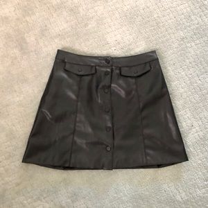 H&M black vegan leather button down skirt